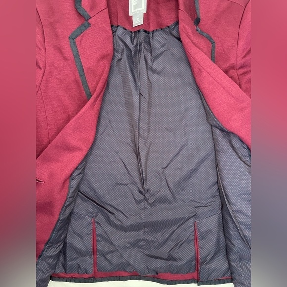 JCP Maroon and Black Blazer - Picture 6 of 9